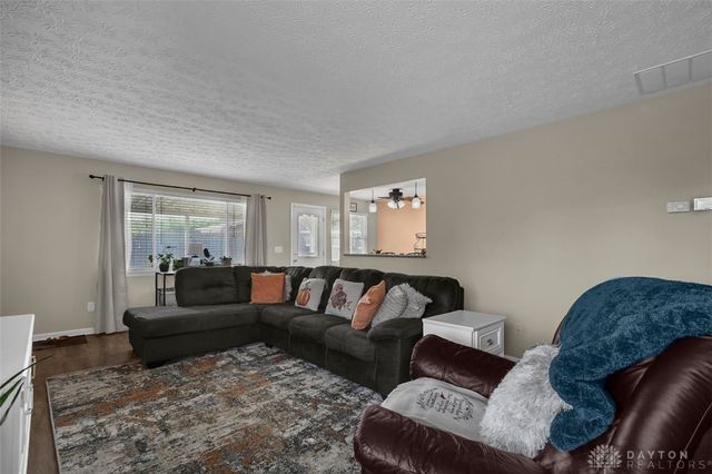 158 Loretta Drive, Dayton, OH 45415