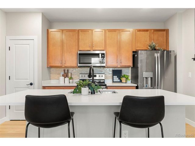 23293 E Jamison Dr, Aurora, CO 80016