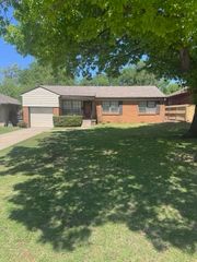 1103 Bedford Drive, Oklahoma City, OK 73116