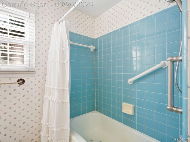 6160 Porteridge Lane, Canton Charter Township, MI 48187