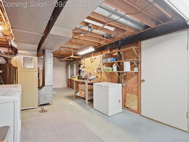 6160 Porteridge Lane, Canton Charter Township, MI 48187