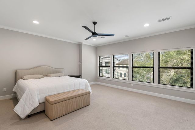 6501 Rodrigo Street, Houston, TX 77007