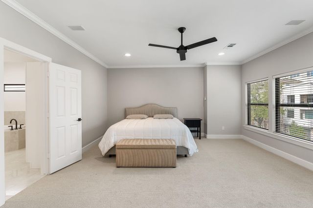 6501 Rodrigo Street, Houston, TX 77007