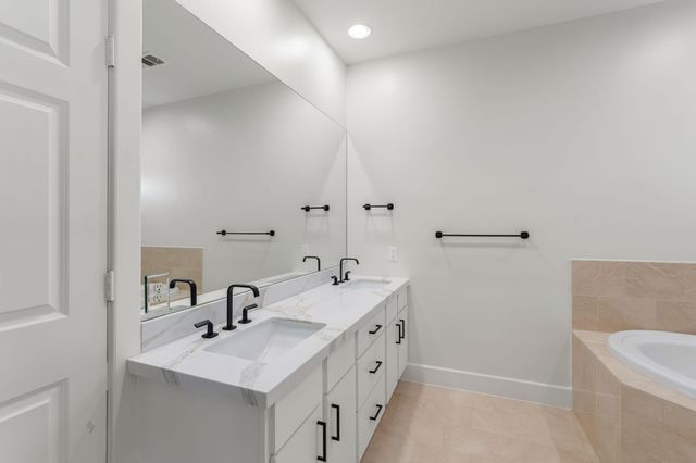 6501 Rodrigo Street, Houston, TX 77007