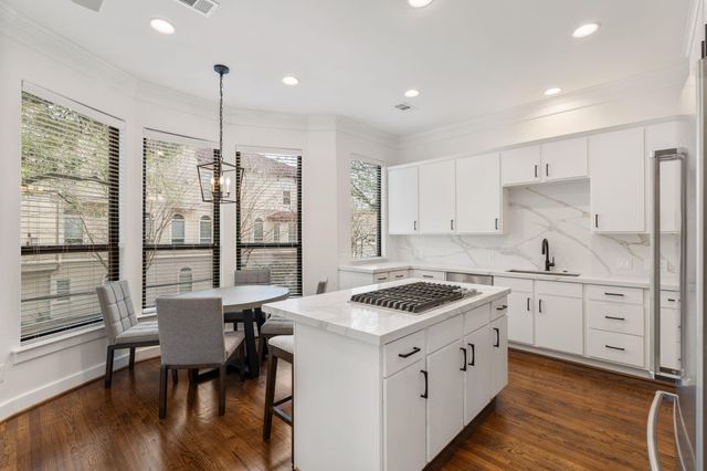 6501 Rodrigo Street, Houston, TX 77007