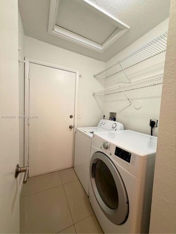11459 Lakeview Dr 7A, Coral Springs, FL 33071