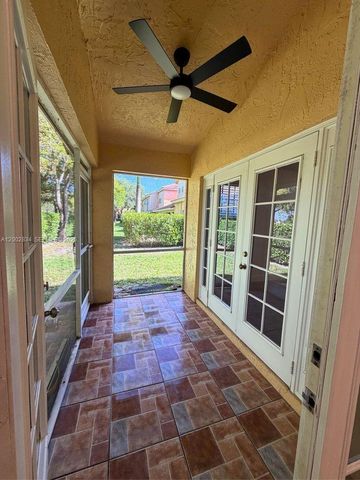11459 Lakeview Dr 7A, Coral Springs, FL 33071