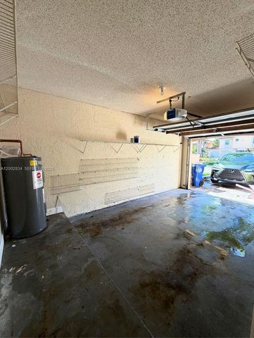 11459 Lakeview Dr 7A, Coral Springs, FL 33071