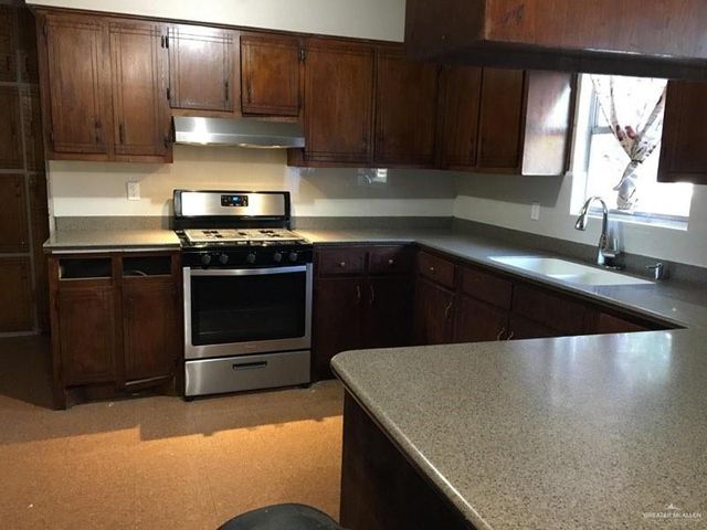 1604 Barnes Street, Mission, TX 78572