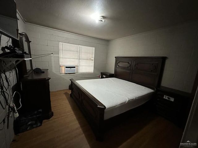 1604 Barnes Street, Mission, TX 78572