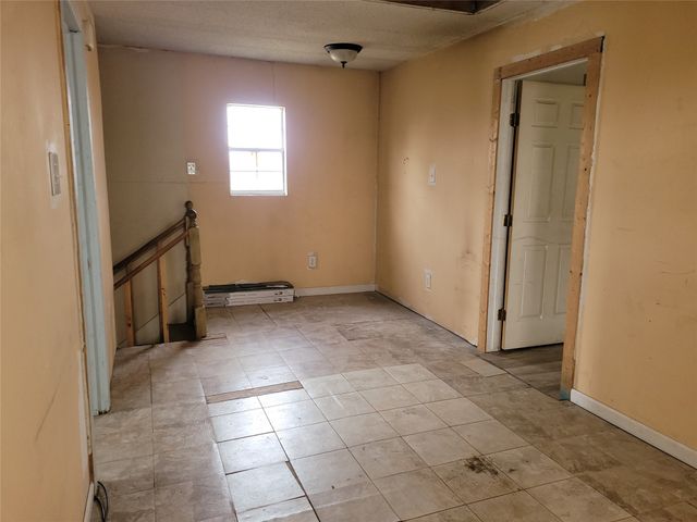 5672 E Interstate 30, Campbell, TX 75422