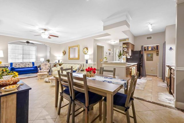 6101 Myrtlewood Circle W, Palm Beach Gardens, FL 33418