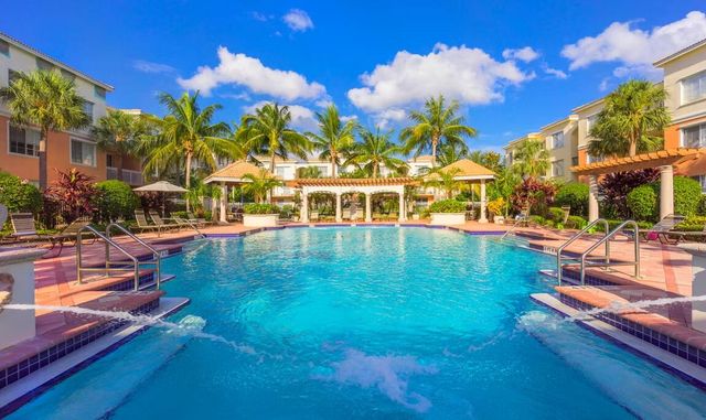 6101 Myrtlewood Circle W, Palm Beach Gardens, FL 33418