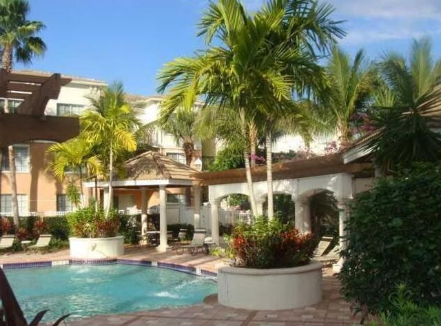 6101 Myrtlewood Circle W, Palm Beach Gardens, FL 33418