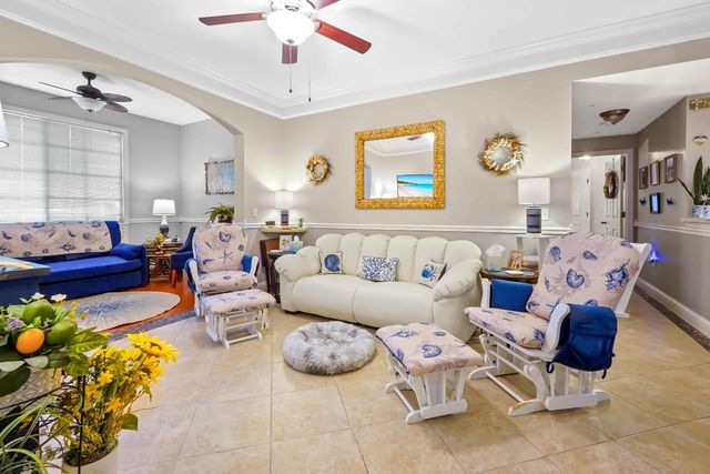 6101 Myrtlewood Circle W, Palm Beach Gardens, FL 33418