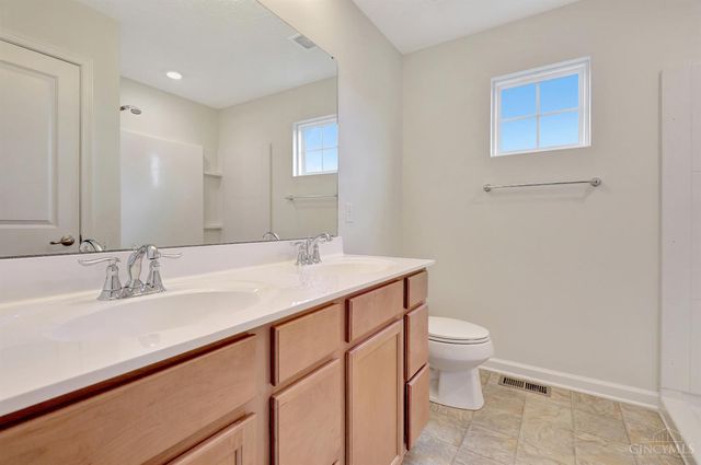 5100 River Ridge Lane, Fairfield Twp, OH 45011