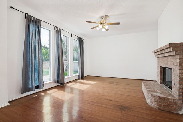 806 Orian Drive, Mesquite, TX 75181