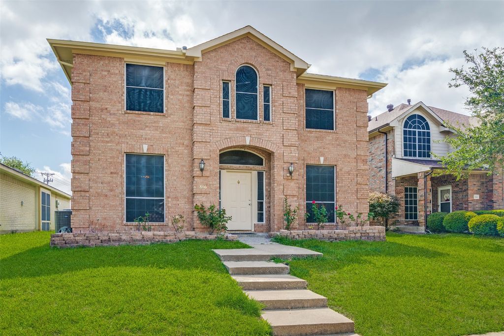 806 Orian Drive, Mesquite, TX 75181