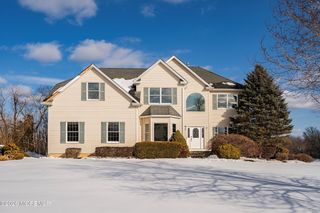 17 Cutter Court, Cream Ridge, NJ 08514