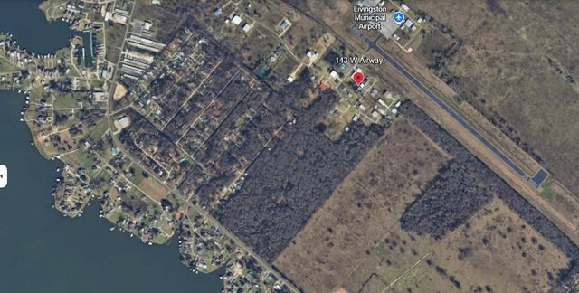 143 W Airway, Livingston, TX 77351