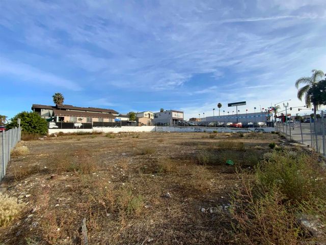 4904 El Cajon Blvd, San Diego, CA 92115