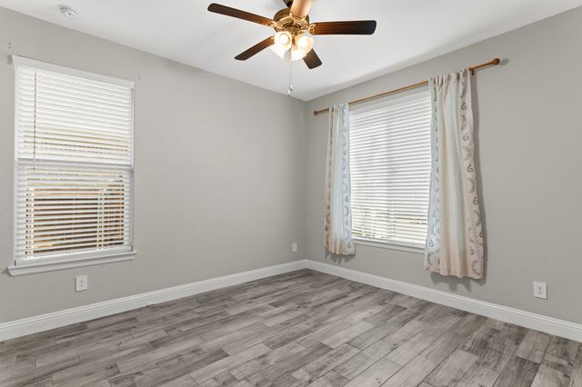 1604 Woodpecker Street, Denton, TX 76205