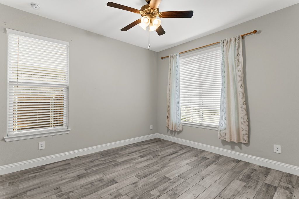 1604 Woodpecker Street, Denton, TX 76205 — photo 5