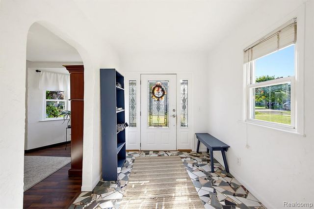 3067 Avalon Road, Rochester Hills, MI 48309