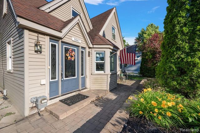 3067 Avalon Road, Rochester Hills, MI 48309