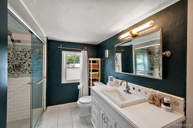 3067 Avalon Road, Rochester Hills, MI 48309