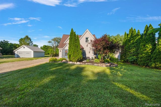 3067 Avalon Road, Rochester Hills, MI 48309