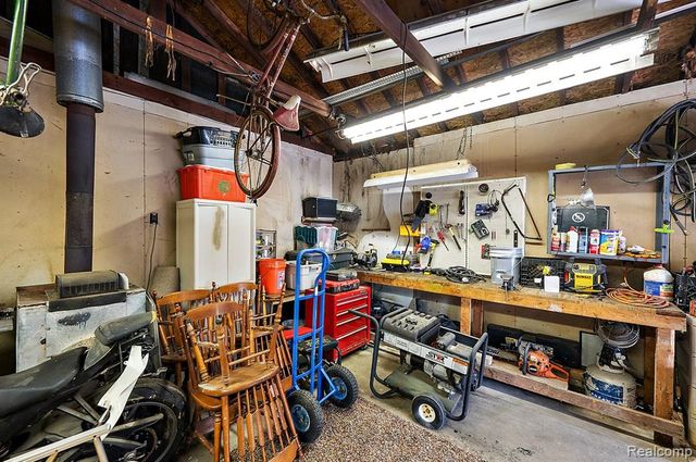 3067 Avalon Road, Rochester Hills, MI 48309