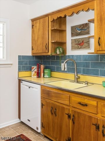 9 Glenfield Rd, Glen Ridge Boro Twp., NJ 07028