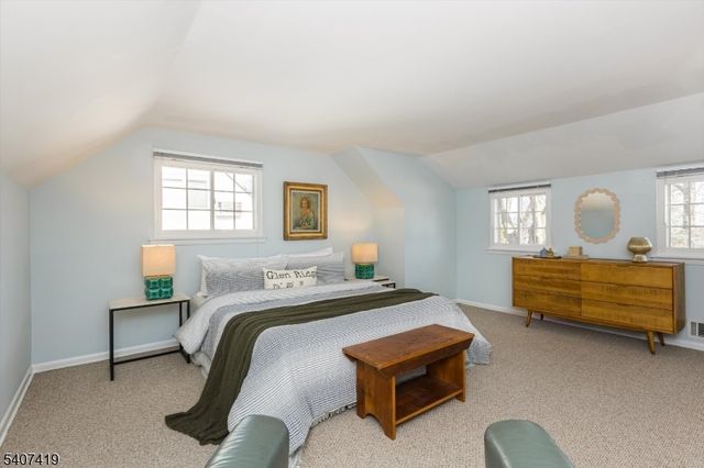 9 Glenfield Rd, Glen Ridge Boro Twp., NJ 07028