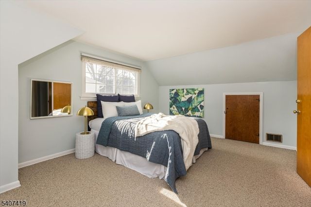 9 Glenfield Rd, Glen Ridge Boro Twp., NJ 07028