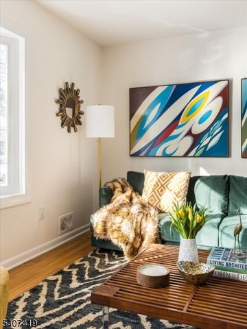 9 Glenfield Rd, Glen Ridge Boro Twp., NJ 07028