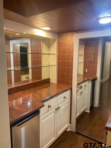 114 E Second, Tyler, TX 75701