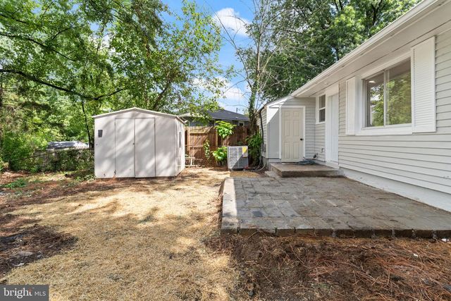 8012 ALLENDALE DR, Landover, MD 20785