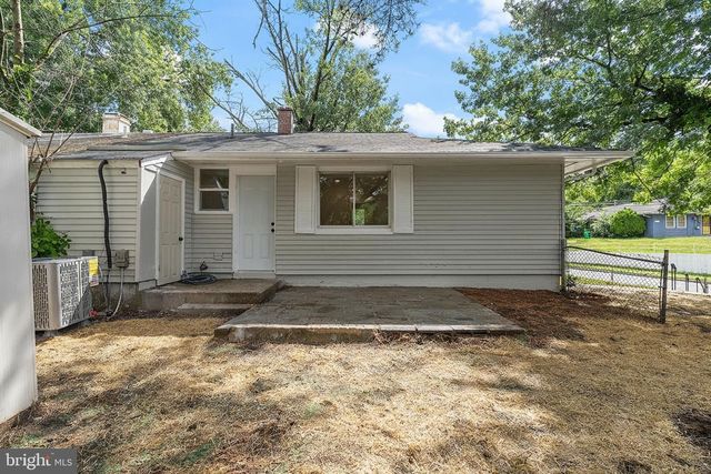 8012 ALLENDALE DR, Landover, MD 20785