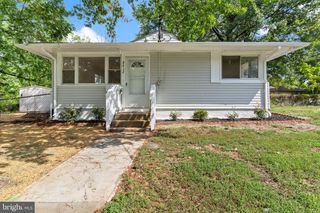 8012 ALLENDALE DR, Landover, MD 20785