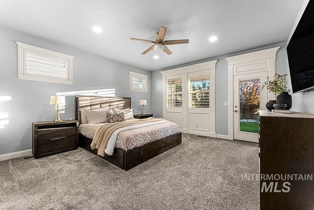 5355 S Tindaris Pl, Meridian, ID 83642