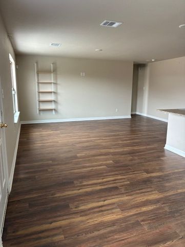 18227 County Road 4001, Mabank, TX 75147