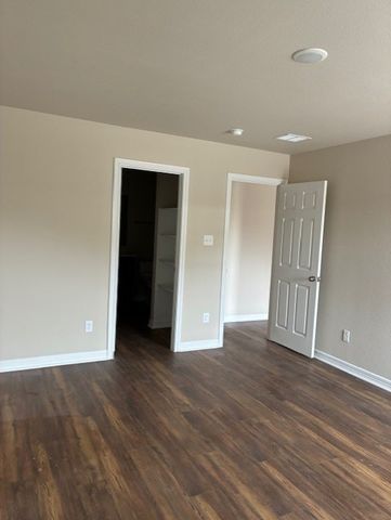 18227 County Road 4001, Mabank, TX 75147