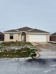 18227 County Road 4001, Mabank, TX 75147