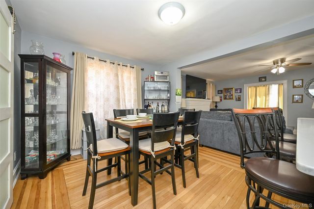 21 Dikeman Street, Hempstead, NY 11550