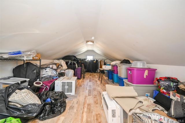 21 Dikeman Street, Hempstead, NY 11550