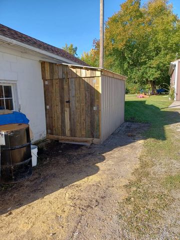 3384 N Euclid Avenue, Bay City, MI 48706