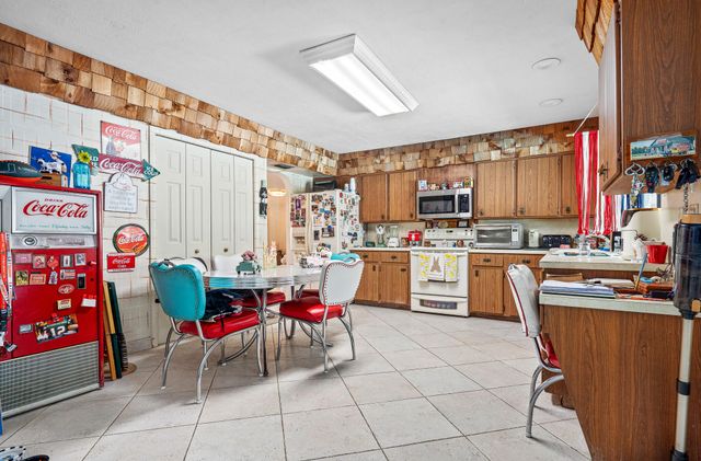 8619 NW 26th Court, Coral Springs, FL 33065