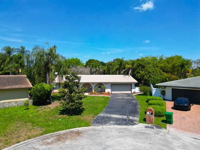 8619 NW 26th Court, Coral Springs, FL 33065