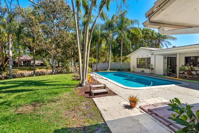 8619 NW 26th Court, Coral Springs, FL 33065